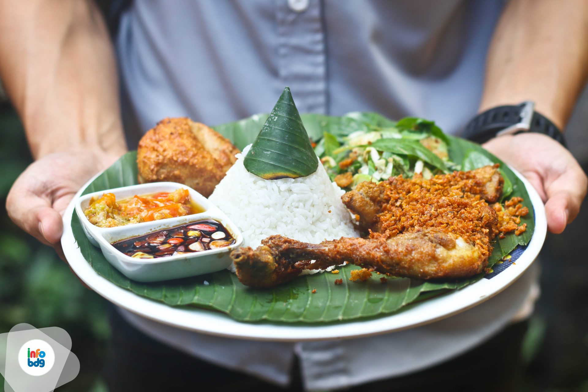 Nikmatnya Ayam Bakar Wong Solo di Bandung | infobdg.com